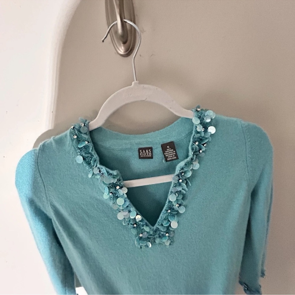 Saks Fifth Avenue Teal Embellished Cashmere Sweater Sz Small VGUC - Picture 5 of 12